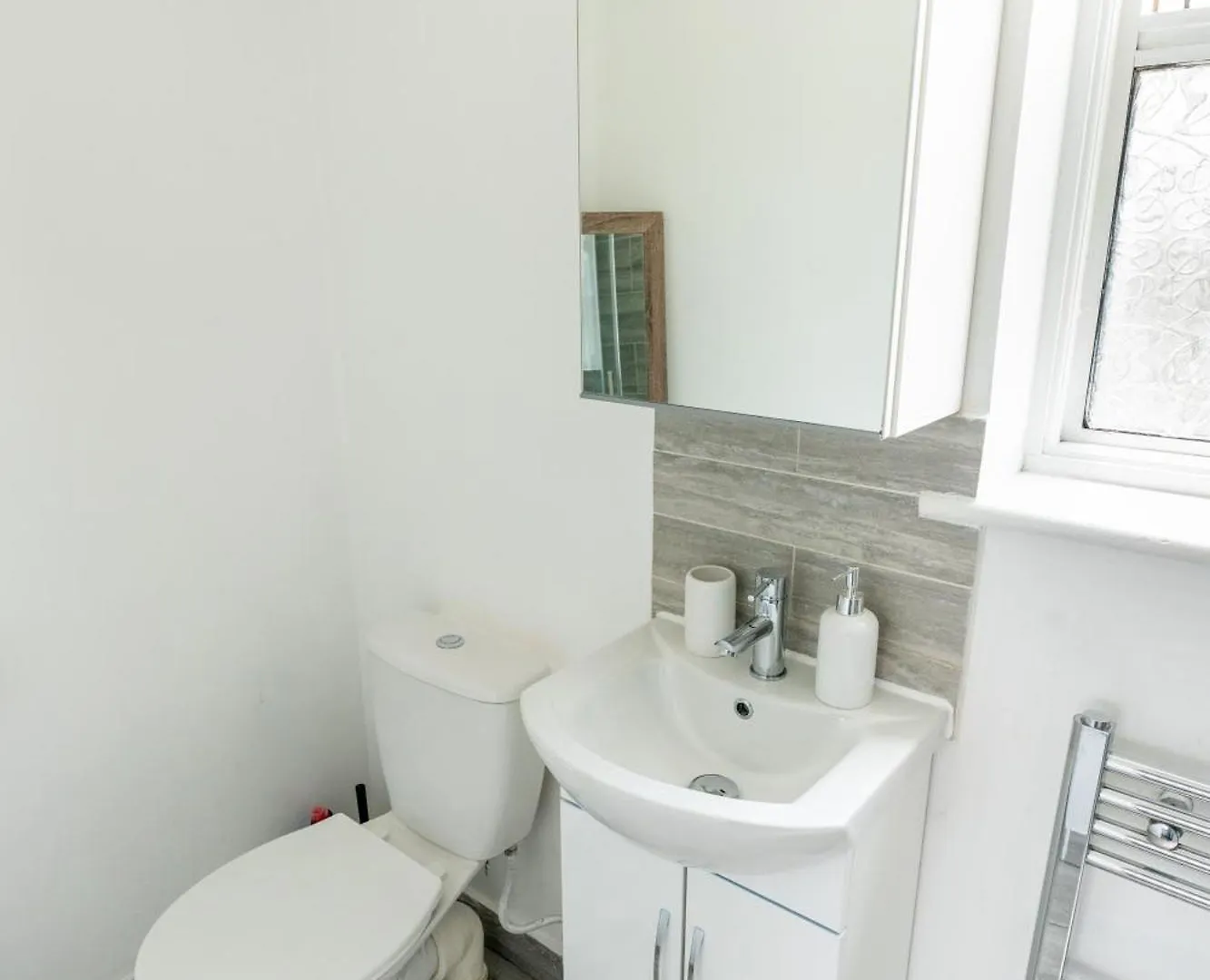 Beautiful En-Suite Room In A House With Free On-Street Parking! Plumstead